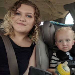 Meet your Posher, Amanda weeks